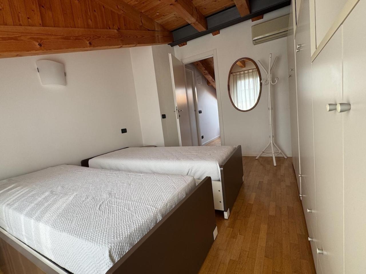 Marconi Deluxe Apartamento Lido di Jesolo Exterior foto